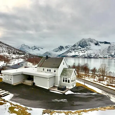 Villa Godfjord Sortland